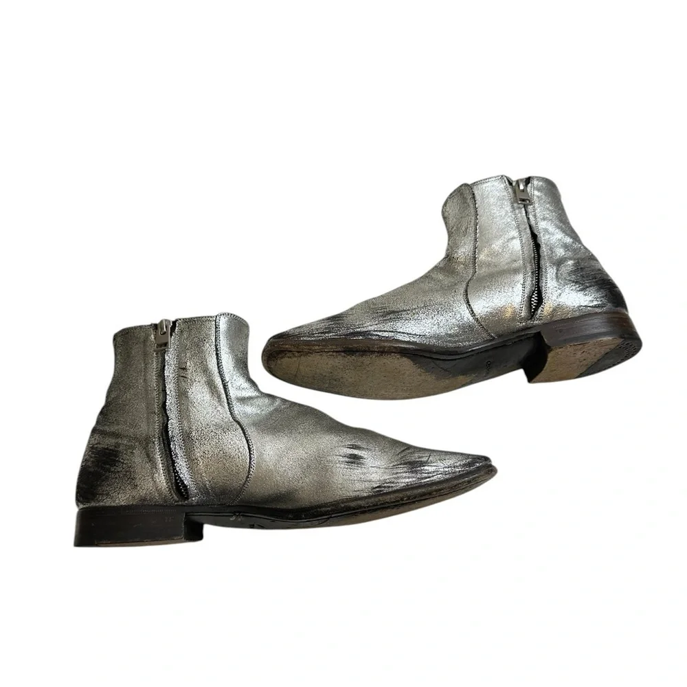 Tom Ford Silver distress ankle boots size 9